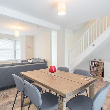 Superb Central 2 Bed Home Кембридж Екстер'єр фото